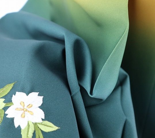 卒業式袴単品レンタル[刺繍]カラシ×緑ぼかしに桜刺繍[身長153-157cm]No.179